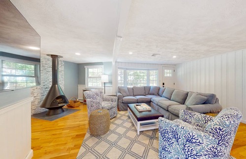 North Eastham House | 122 m² House ∙ 4 bedrooms ∙ 8 guests