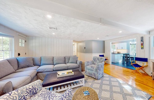 North Eastham House | 122 m² House ∙ 4 bedrooms ∙ 8 guests