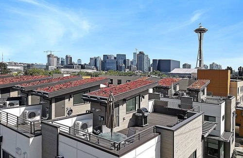 Lower Queen Anne House | 125 m² House ∙ 2 bedrooms ∙ 5 guests