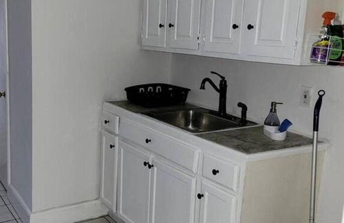 Thompsonville Apartment | 130 m² Apartment ∙ 1 bedroom ∙ 8 guests