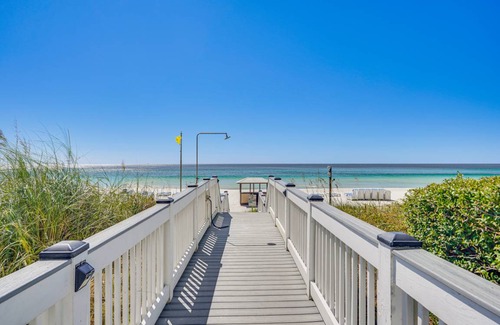 Panama City Beach Apartment | 134 m² Apartment ∙ 3 bedrooms ∙ 8 guests