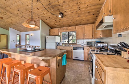 Crestline House | 139 m² House ∙ 3 bedrooms ∙ 6 guests