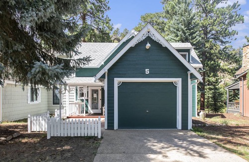 Estes Park House | 153 m² House ∙ 3 bedrooms ∙ 8 guests