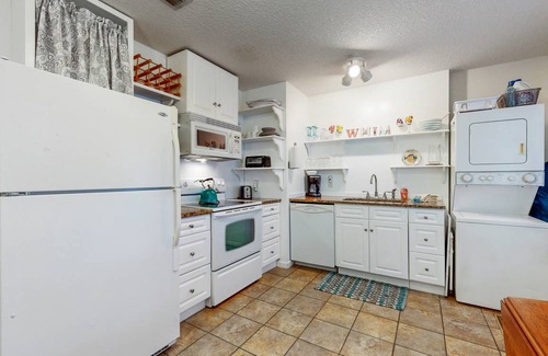Amelia City House | 159 m² House ∙ 2 bedrooms ∙ 4 guests