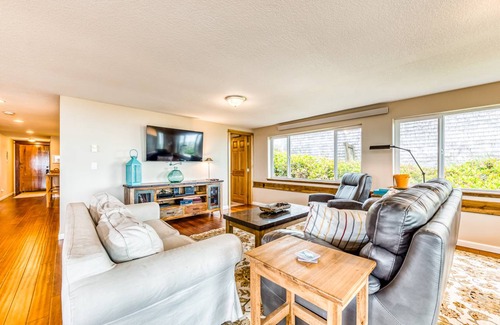 Rockaway Beach House | 167 m² House ∙ 3 bedrooms ∙ 8 guests