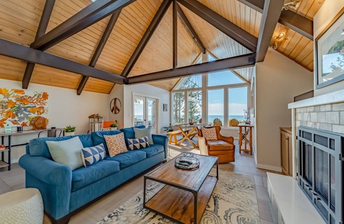 Trinidad House | 180 m² House ∙ 2 bedrooms ∙ 7 guests