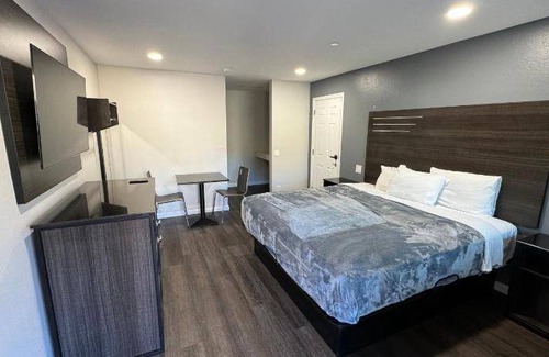Arrowbear Lake Hotel | 180 m² Motel ∙ 4 guests