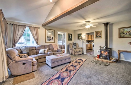 Coos Bay House | 194 m² House ∙ 3 bedrooms ∙ 6 guests