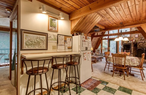 Chalet Village Cabin | 2 Miles to Downtown Gatlinburg! Less than1/2 mile to Skiing!Sledding!Ice Skating