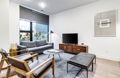 Music Row Apartment | 213 m² Apartment ∙ 4 bedrooms ∙ 10 guests