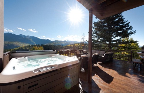 Purgatory House | 232 m² House ∙ 3 bedrooms ∙ 10 guests
