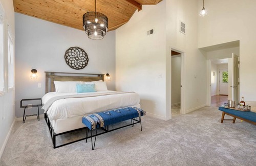 Old Town West House | 235 m² House ∙ 4 bedrooms ∙ 10 guests