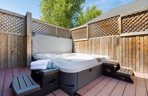 Old Town West House | 235 m² House ∙ 4 bedrooms ∙ 10 guests