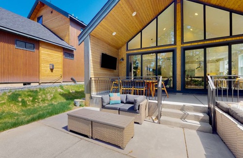 Roslyn House | 251 m² House ∙ 3 bedrooms ∙ 14 guests