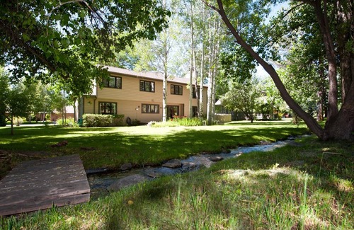 The Ranch House | 251 m² House ∙ 3 bedrooms ∙ 8 guests