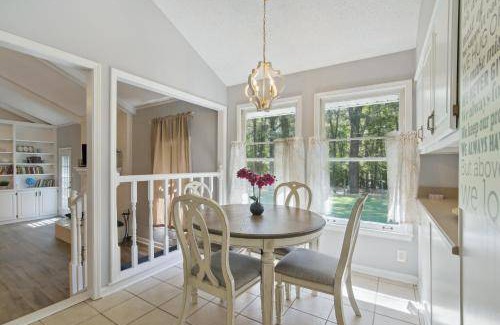 Olive Branch House | 268 m² House ∙ 4 bedrooms ∙ 10 guests