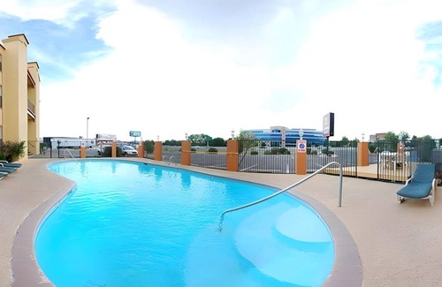 Northeast Heights House | 28 m² Motel ∙ 5 guests