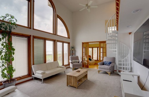 Luna Pier House | 287 m² House ∙ 4 bedrooms ∙ 7 guests