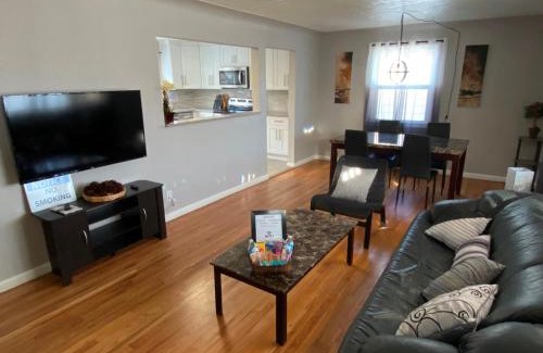 Barnum West House | 2br 1 bath Upstairs AC WD Barnum West Near Belmar