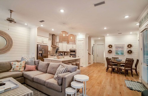 Panama City Beach House | 3 bedroom, with golf cart, across from the Hub, 30A