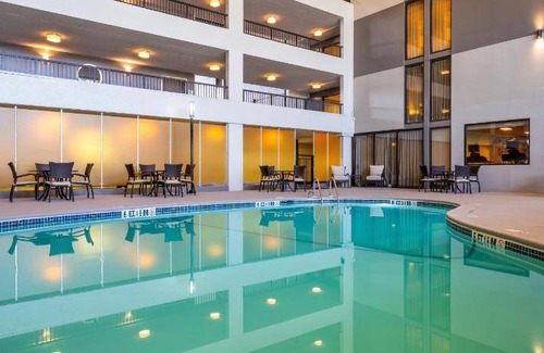 Morgantown Hotel | 30 m² Hotel ∙ 127 guests