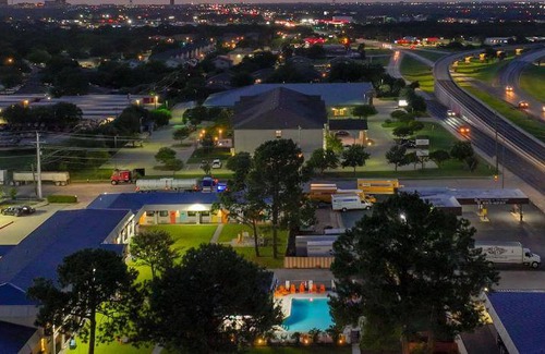 Wellborn Hotel | 30 m² Hotel ∙ 7 guests