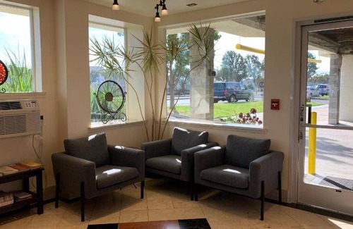 Downtown Hotel | 33 m² Motel ∙ 4 guests