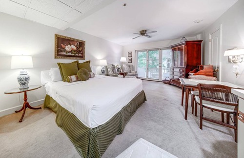 Chautauqua Apartment | 34 m² Apartment ∙ 2 guests