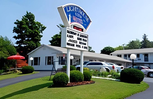 Mackinaw City Hotel | 35 m² Motel ∙ 4 guests