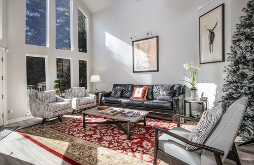 Edwards House | 351 m² House ∙ 5 bedrooms ∙ 10 guests
