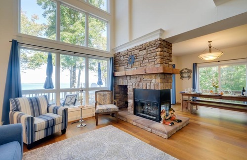 Montross House | 352 m² House ∙ 4 bedrooms ∙ 8 guests
