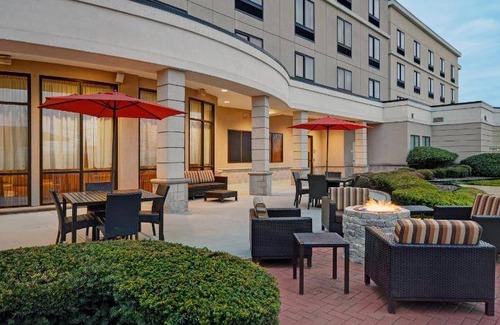 Farmingdale Hotel | 36 m² Hotel ∙ 10 guests