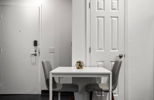 Cultural District Condo | 40 m² Condo ∙ 1 bedroom ∙ 4 guests