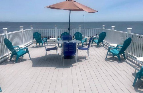 Narragansett Pier House | 41 m² Motel ∙ 127 guests