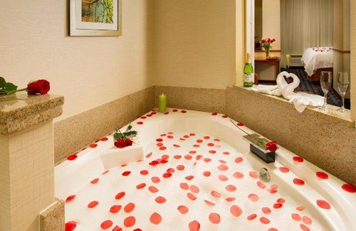 Lacy-Lakeview Hotel | 43 m² Hotel ∙ 127 guests