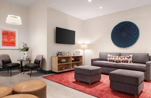 Whittier Hotel | 46 m² Hotel ∙ 127 guests