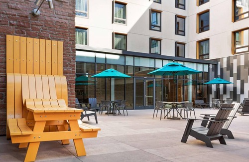 Whittier Hotel | 46 m² Hotel ∙ 127 guests