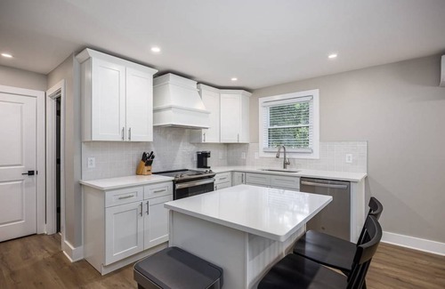 Hillsboro West End Apartment | 48 m² Apartment ∙ 4 guests