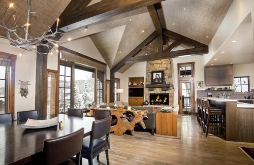 Avon House | 5 Bedroom PRIVATE home with the EASIEST mountain access home