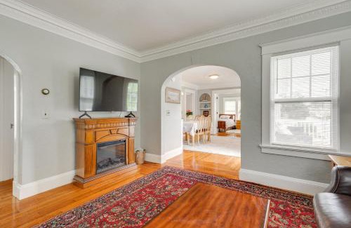 Westerly Apartment | 5 Mi to Beaches Historic Apartment in Westerly!
