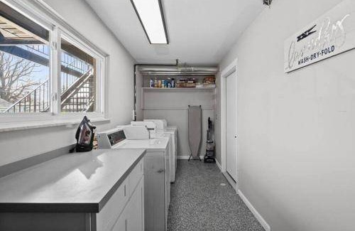 Mount Clemens Apartment | 51 m² Apartment ∙ 2 bedrooms ∙ 4 guests