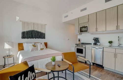 Avondale Apartment | 52 m² Apartment ∙ 2 guests