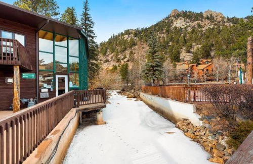 Estes Park Resort | 54 m² Resort ∙ 2 bedrooms ∙ 6 guests