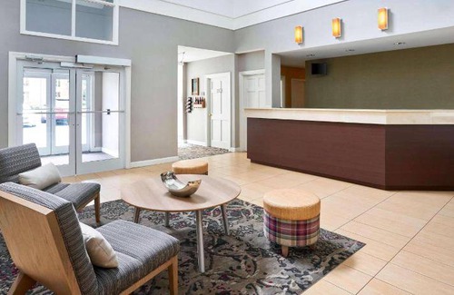 Parole Hotel | 56 m² Hotel ∙ 127 guests