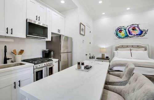 French Quarter Apartment | 69 m² Apartment ∙ 2 guests