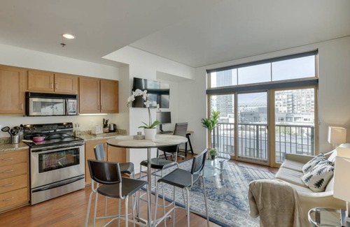 Old Town Chinatown Apartment | 70 m² Apartment ∙ 1 bedroom ∙ 4 guests