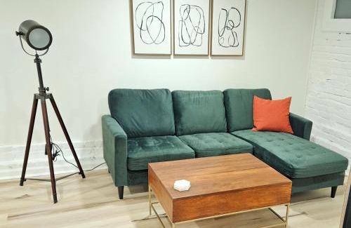 Congress Park Apartment | 70 m² Apartment ∙ 2 bedrooms ∙ 4 guests