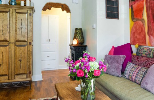 South Capitol House | 78 m² House ∙ 2 bedrooms ∙ 4 guests
