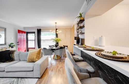 Oak Lawn Apartment | 80 m² Apartment ∙ 2 bedrooms ∙ 4 guests