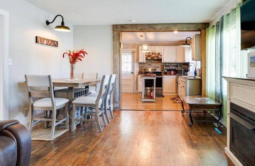 Shelbyville House | 80 m² House ∙ 2 bedrooms ∙ 4 guests